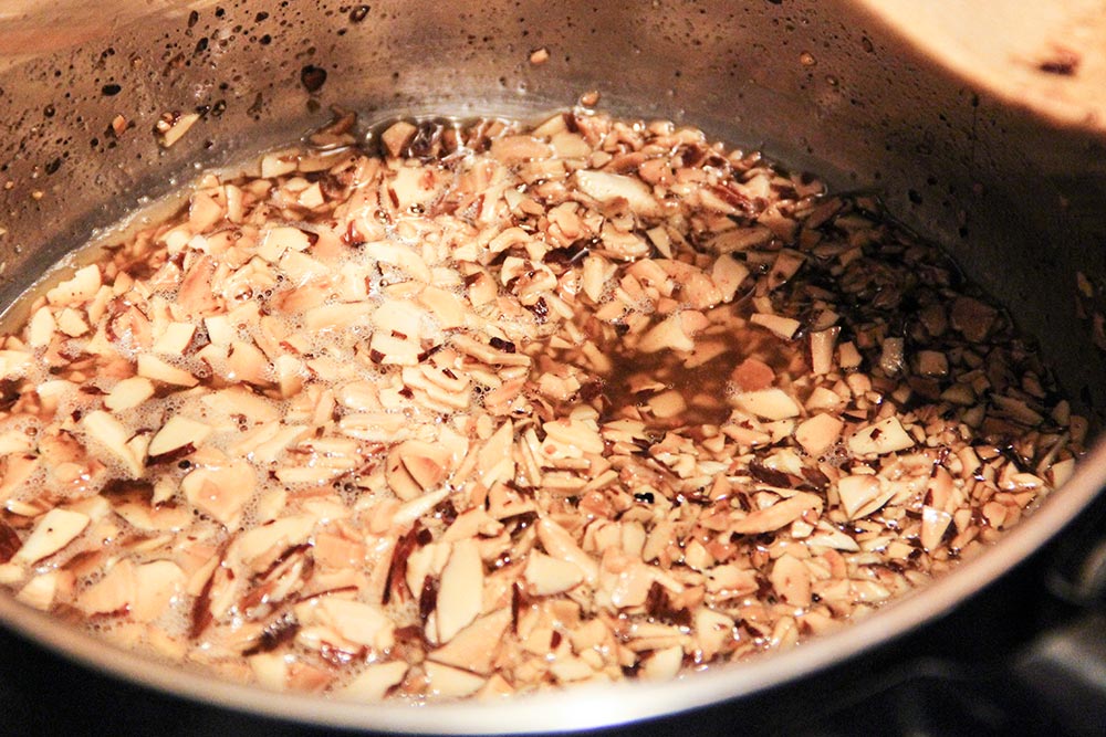 Roasted Almonds in Brown Butter