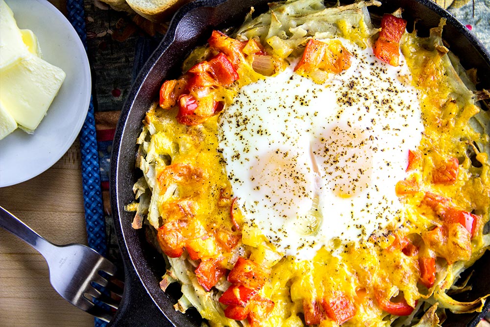 Hash Brown, Onion, Pepper & Eggs Skillet Breakfast