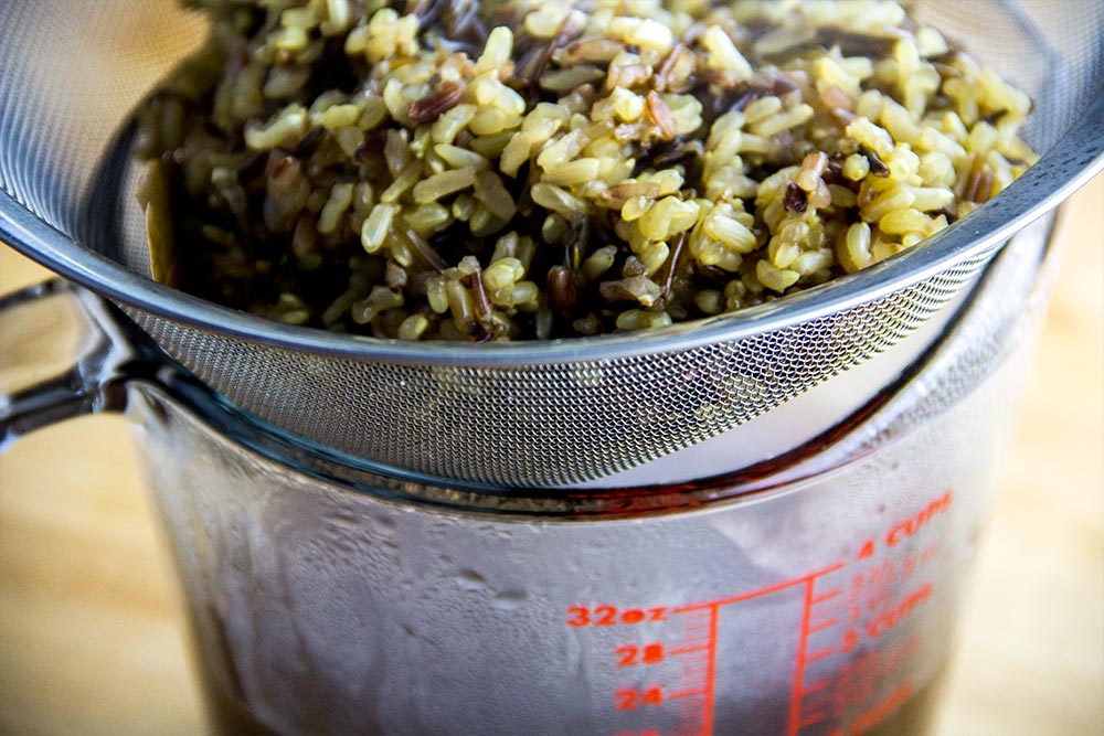 Staining Rice into Measuring Cup