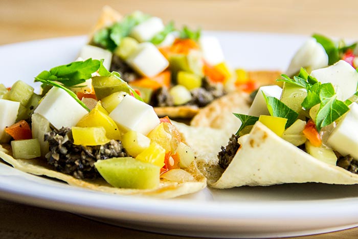 Bell Pepper, Mozzarella & Olive Spread Open Sandwich Recipe