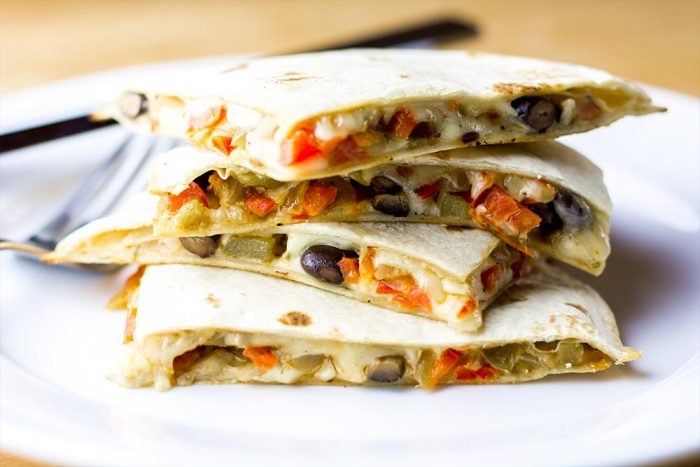 Cheesy Black Bean & Bell Pepper Quesadilla Recipe