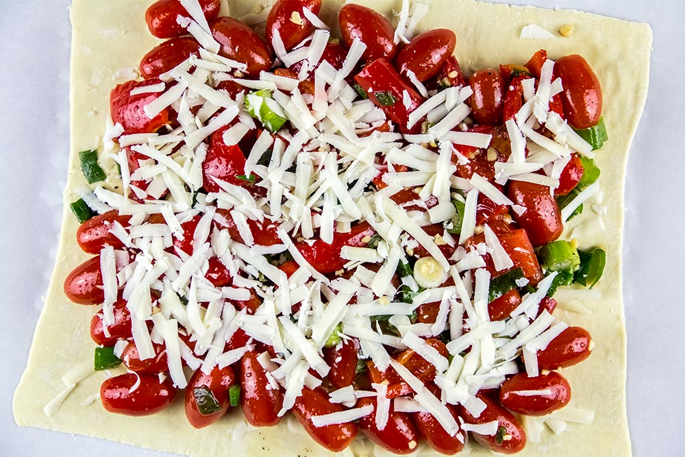 Uncooked Tomato Pastry Tart