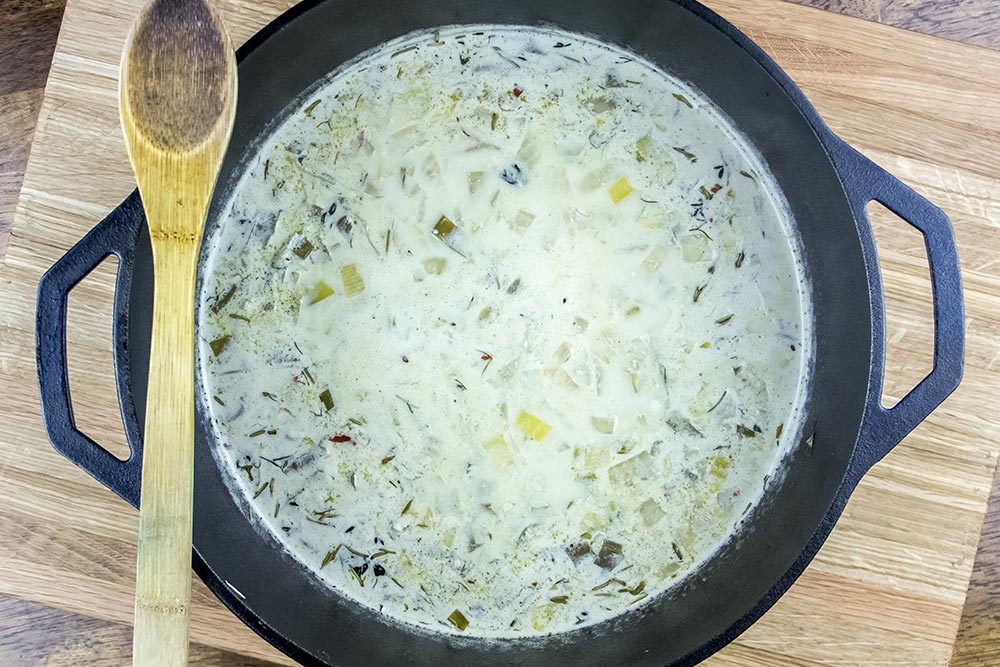 Adding Heavy Cream to Seafood Stew