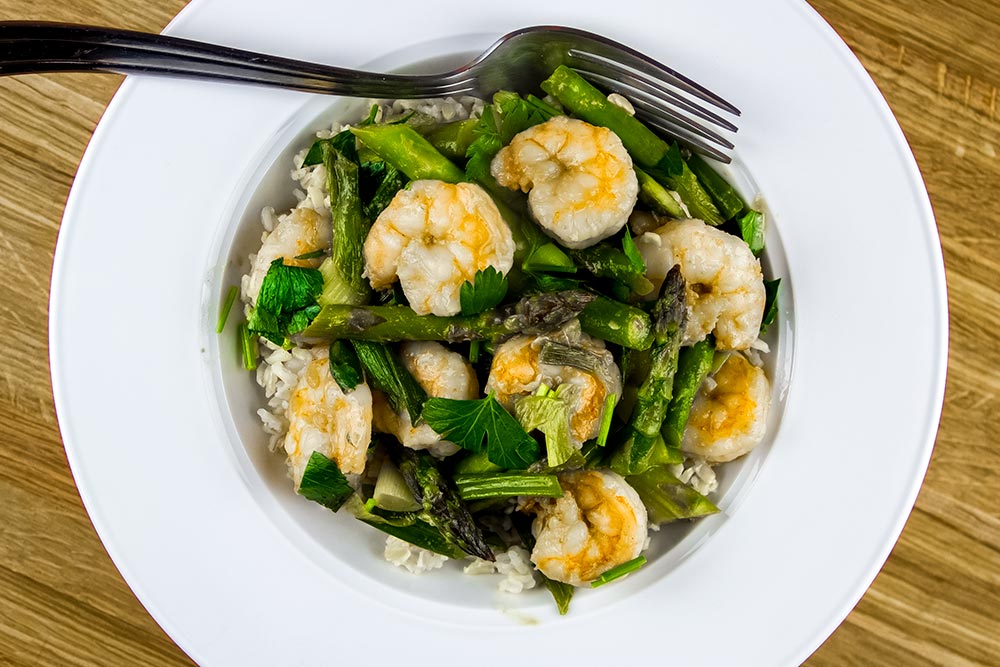 Bowl of Shrimp and Asparagus Stir-Fry