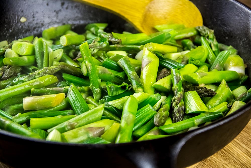 Cooked Asparagus and Scallions
