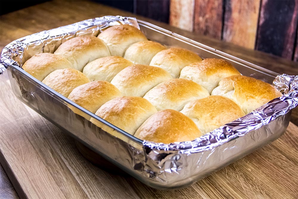 Fresh Baked Dinner Rolls