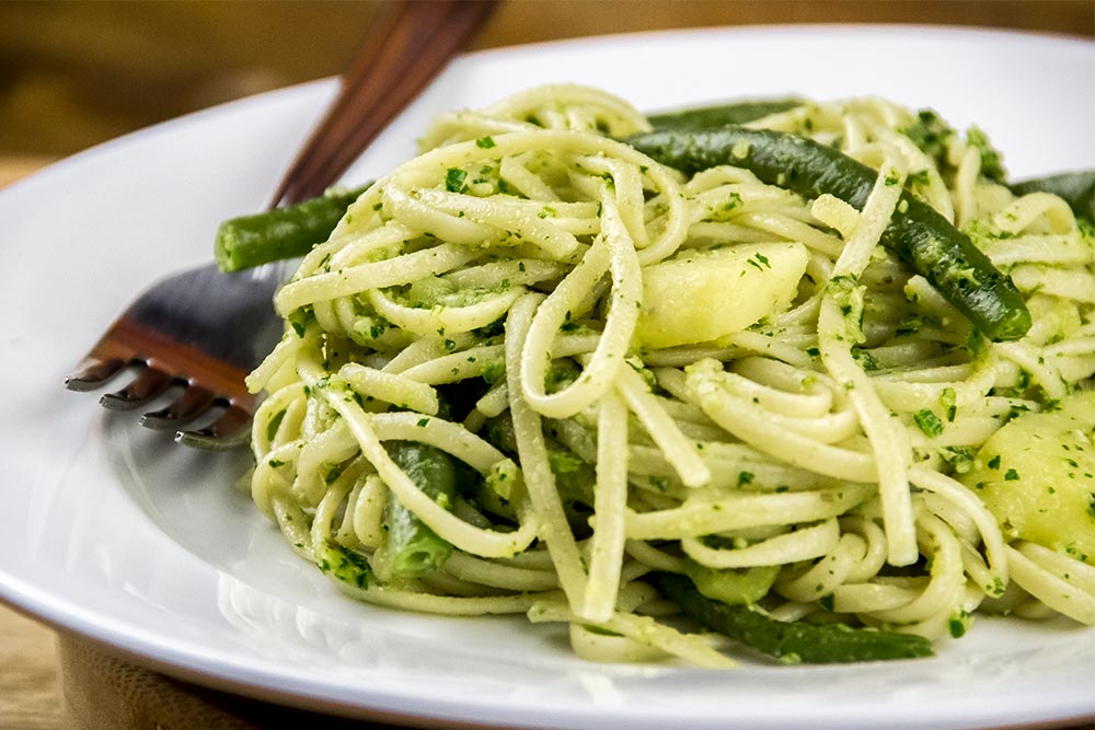 Linguine with Pesto, Beans & Potatoes Recipe by Williams-Sonoma