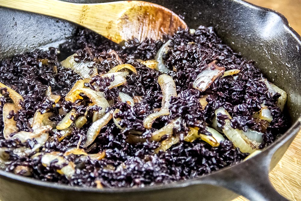 Black Rice and Caramelized Onions