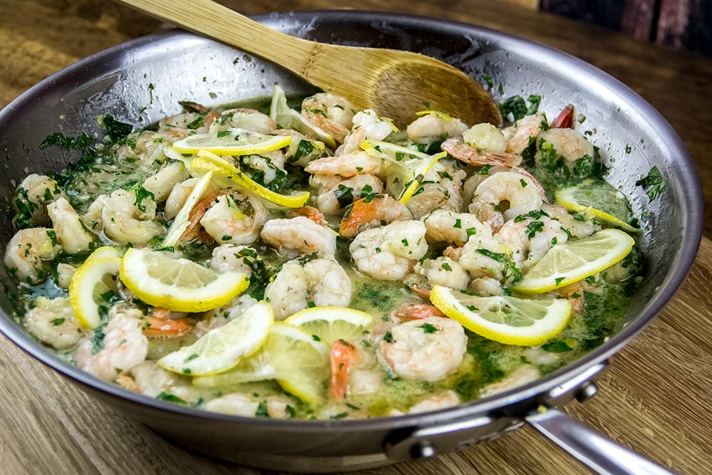 Lemon Shrimp Scampi in Skillet