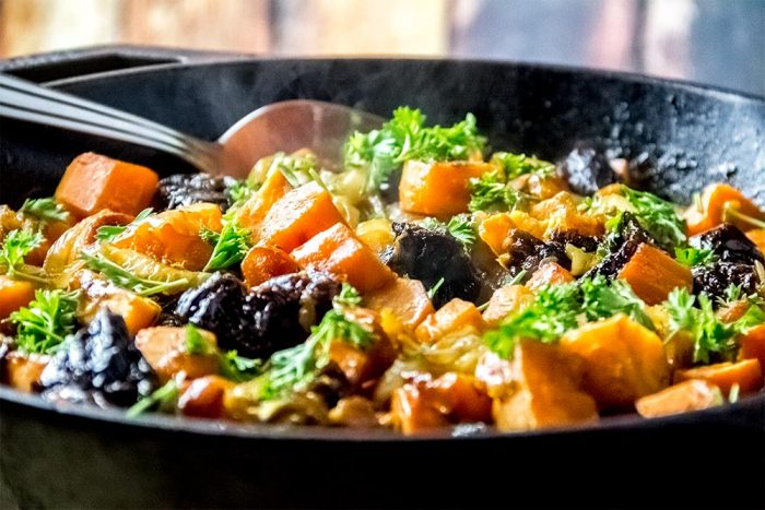 Sweet Tsimmes (Tzimmes) - Jewish Rosh Hashanah Recipe