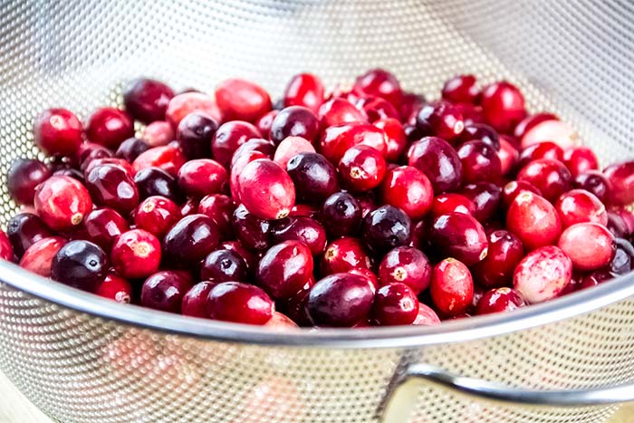 Rinsed Fresh Cranberries