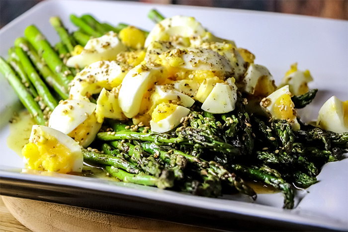Fried Asparagus with Egg Salad