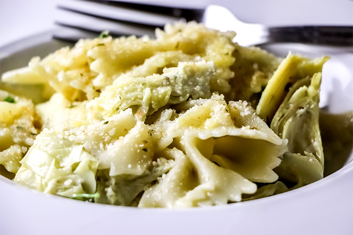 Farfalle with Artichoke Hearts