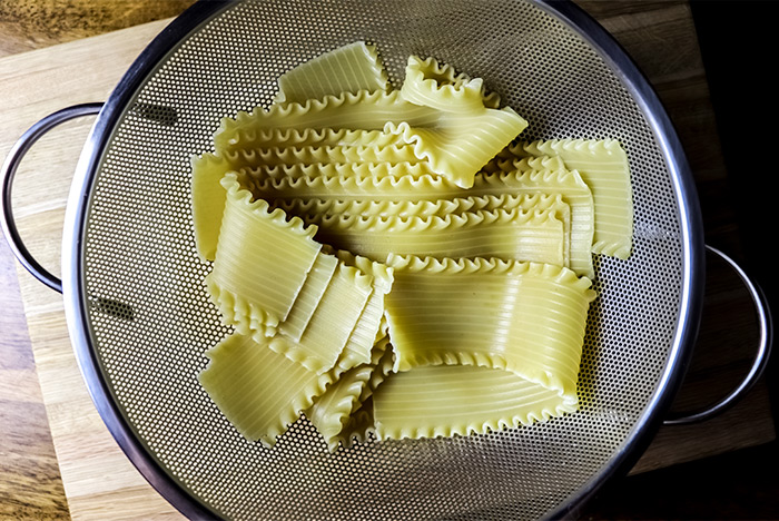 Cooked Lasagna Noodles in Colander
