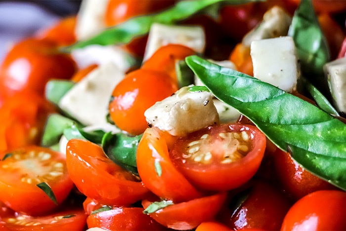 Tomatoes, Basil & Mozzarella Cheese
