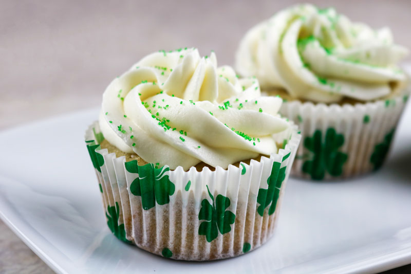 Irish Cream Cupcakes 4-16